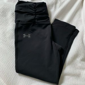 Under Armour cropped leggings... NEVER WORN